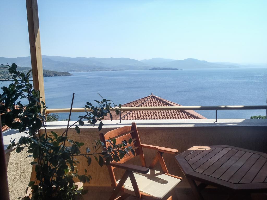 Villa Grand View Rhea à Mithimna Extérieur photo