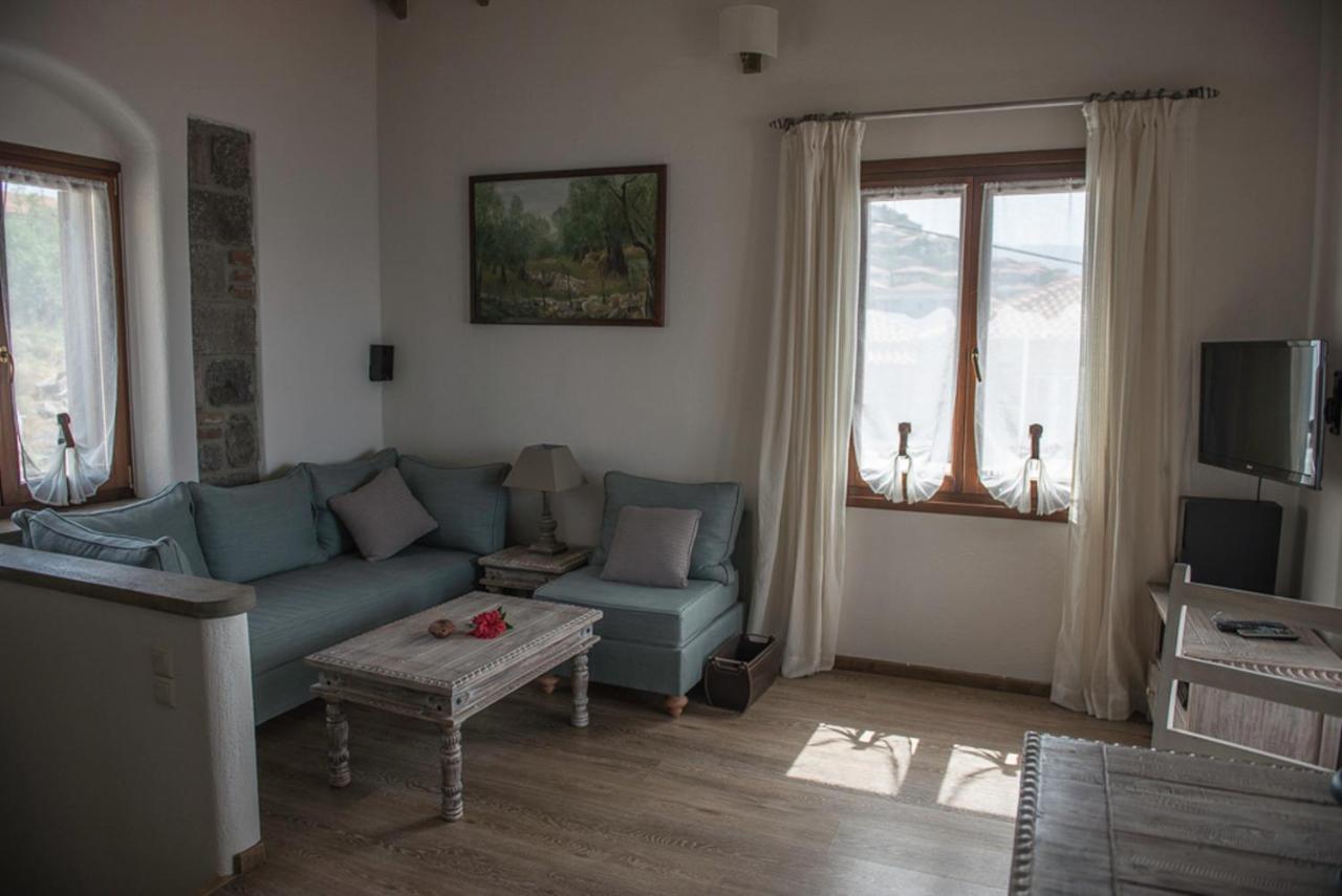 Villa Grand View Rhea à Mithimna Extérieur photo